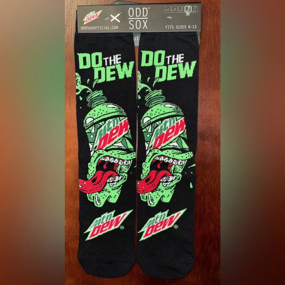MOUNTAIN DEW ODD SOX NOVELTY CREW SOCKS NWT MEN’S SHOE SIZE 6-13